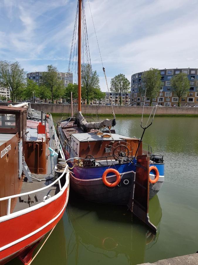 Boat-Apartment Rotterdam Fokkelina ภายนอก รูปภาพ