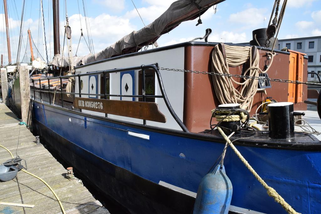 Boat-Apartment Rotterdam Fokkelina ภายนอก รูปภาพ